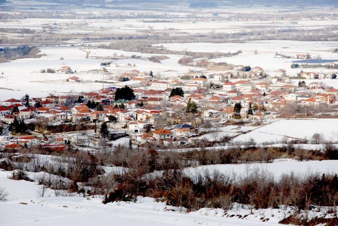 Στα λευκά ξύπνησε η Πεντάβρυσος
