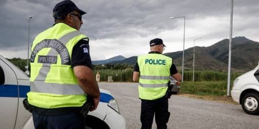 Κοζάνη: εντοπίστηκε διακινητής αλλοδαπών – Ένας νεκρός και 9 τραυματίες μετά από καταδίωξη