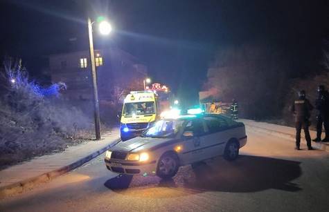 Αναστάτωση σε γειτονιά της Κοζάνης-Πέθανε ηλικιωμένος άντρας και βρήκαν στο σπίτι χειροβομβίδες