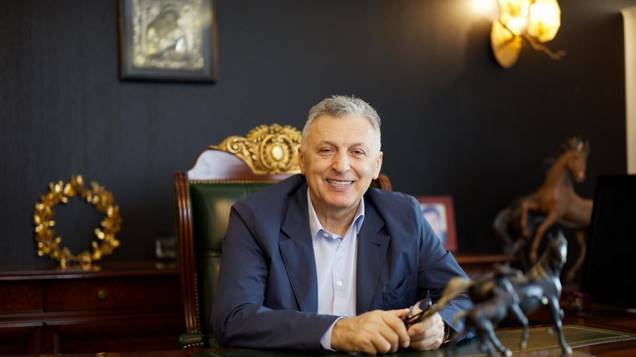 Πέθανε από κορονοϊοό ο Μπόρις Μουζενίδης