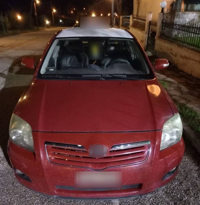 Καστοριά: Σύλληψη 44χρονης για παράνομη μεταφορά αλλοδαπού