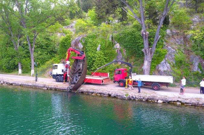 Δήμος Καστοριάς: Το μοτόρι του Νανά – ιστορική ανέλκυση. (Βίντεο και φωτογραφίες)