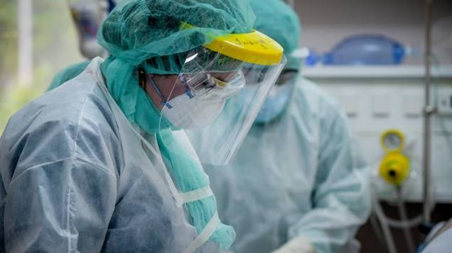 AstraZeneca: με θρόμβωση νοσηλεύεται 35χρονος μετά τον εμβολιασμό του