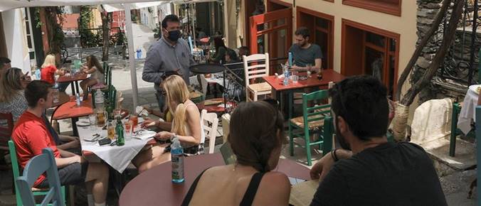 Σταματά από σήμερα η απαγόρευση κυκλοφορίας -Τι άλλο αλλάζει