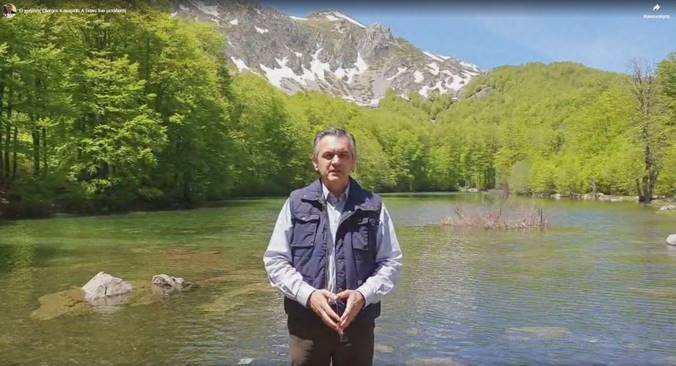 Γκρίζες Ζώνες: ► Ένας ρεπόρτερ θα μας σώσει…