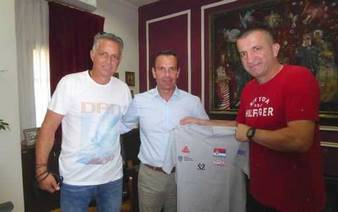 Επίσκεψη προπονητών στον Δήμαρχο Καστοριάς