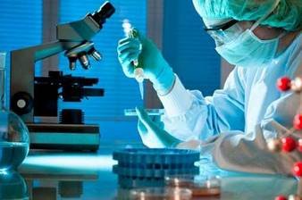 Μάχη με τον κορωνοϊό: Ελπίδες για φάρμακο εντός του 2021