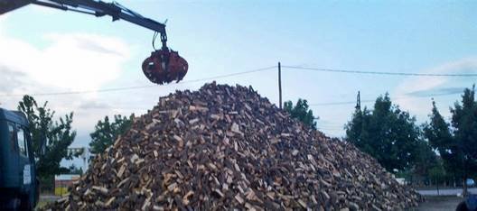 Καστοριά: Τι συμβαίνει με τις καθυστερήσεις στην παράδοση καυσόξυλων στους δικαιούχους