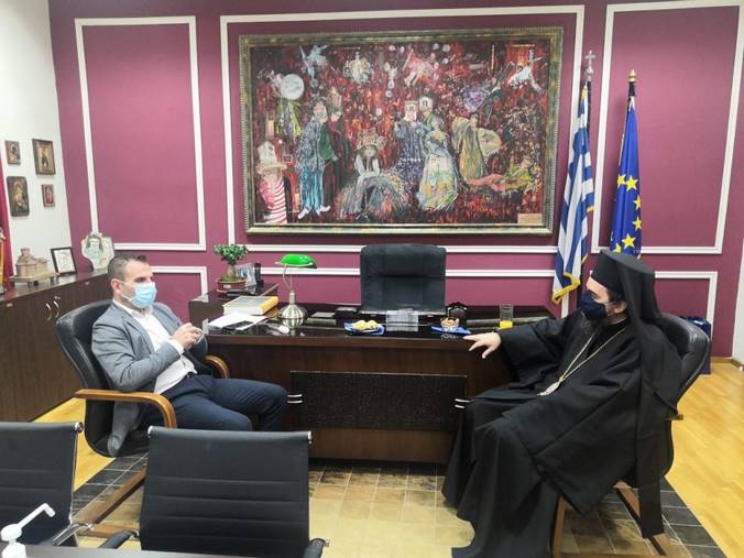 Απρόσμενη επίσκεψη του νέου Μητροπολίτη κ. Καλλίνικου στον Δήμαρχο Καστοριάς