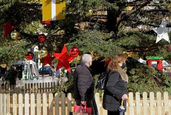 Καιρός: Άνοδος της θερμοκρασίας αλλά συννεφιά τα Χριστούγεννα – Η πρόγνωση του τριημέρου