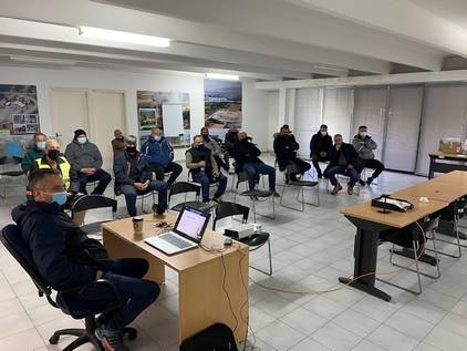 Σεμινάριο εκπαίδευσης οδηγών της ΔΙ.Α.ΔΥ.ΜΑ. Α.Ε. σε θέματα αμυντικής και οικονομικής οδήγησης