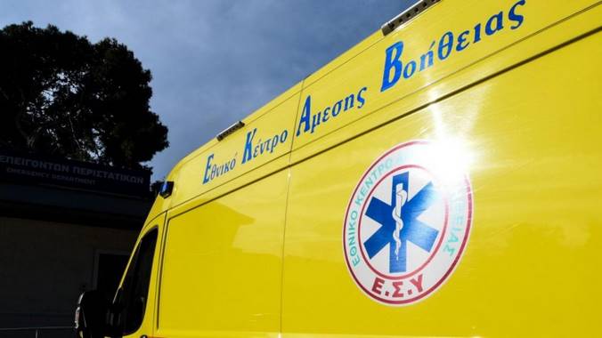 Τραγωδία στη Θεσσαλονίκη: Νεκρός άντρας που «σφηνώθηκε» σε συρόμενη πόρτα φαρμακαποθήκης