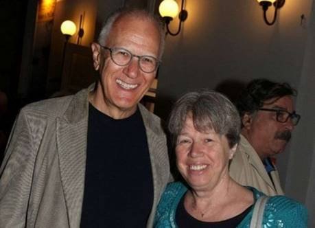 Έγινε ιερέας ο σύζυγος της Αθηνάς Λινού – Χειροτονήθηκε στην Εκκλησία Ταξιαρχών Πηλίου