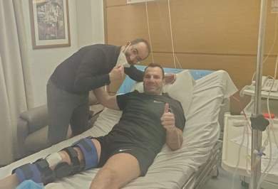 To μήνυμα του δημάρχου Καστοριάς από την χειρουργική κλινική όπου νοσηλεύεται