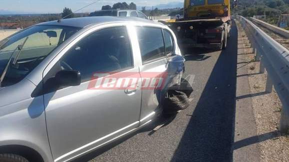 Τραγωδία στην Πατρών – Αθηνών: Νεκρή 22χρονη που κατέβηκε να δει τη ζημιά από τροχαίο και την παρέσυρε φορτηγό