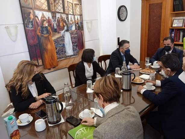 Οι δύο όψεις του ιδίου νομίσματος (Tου Δημήτρη Ιατρίδη)