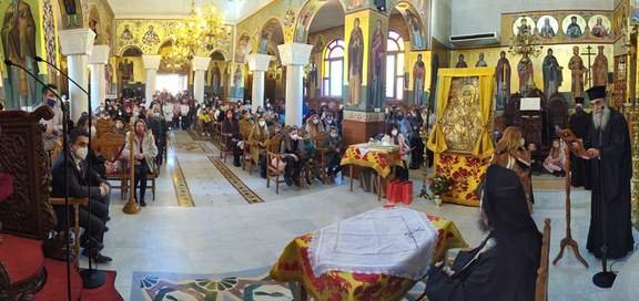 Η βράβευση των μαθητικών εκθέσεων απο την ενορία του Αγίου Νικάνορα