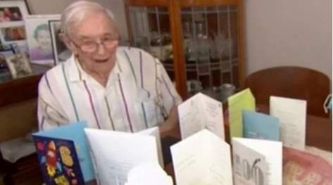 Άνδρας 106 ετών αποκαλύπτει τα μυστικά της μακροζωίας του: «Δεν κάνω δύο πράγματα…»