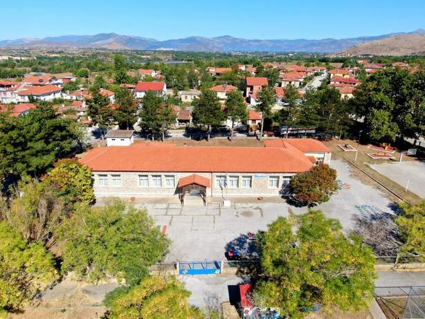 Υπογραφή σύμβασης και για την  προσθήκη τεσσάρων αιθουσών διδασκαλίας στο Δημοτικό Σχολείο Κωσταραζίου