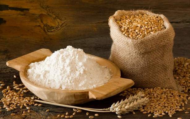 Τρελές αυξήσεις στο αλεύρι μέσα σε μία εβδομάδα -Πώς αυξάνεται η τιμή του ψωμιού, έλεγχοι για κερδοσκοπία