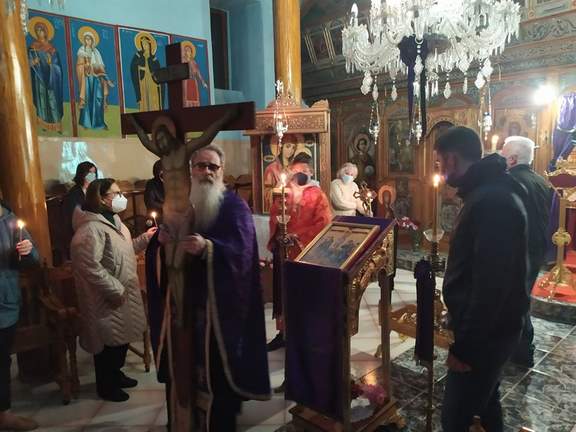 Απόσκεπος: Η Ακολουθία των Παθών στον Ι.Ν. Κοιμήσεως της Θεοτόκου (φώτο – βίντεο)