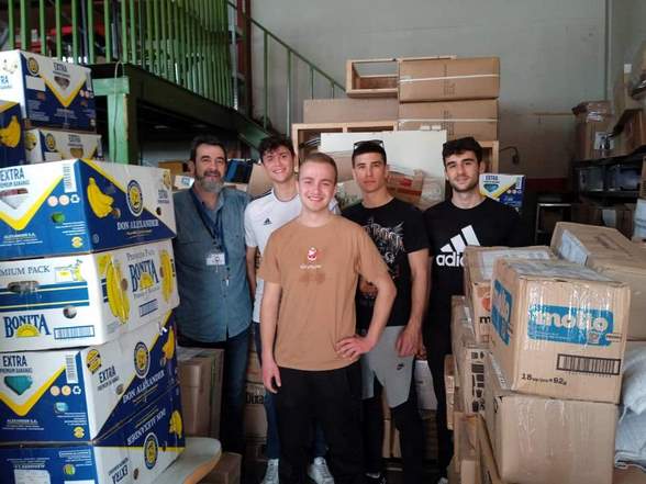 Παραδόθηκε η Αποστολή Ανθρωπιστικής Βοήθειας για Ουκρανικό Λαό από τους φορείς της Π.Ε. Καστοριάς