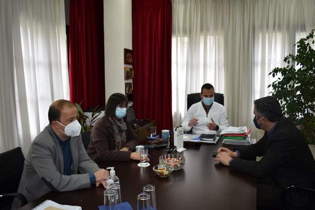 Οι νέες εντάξεις έργων, προϋπολογισμού άνω των 6.000.000 ευρώ, αντικείμενο της συνάντησης του Δημάρχου Καστοριάς με τον Περιφερειάρχη Δυτικής Μακεδονίας