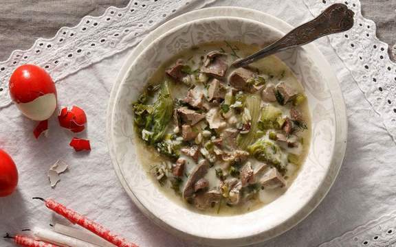 Μαγειρίτσα: 15 μοναδικές συνταγές για το αναστάσιμο δείπνο