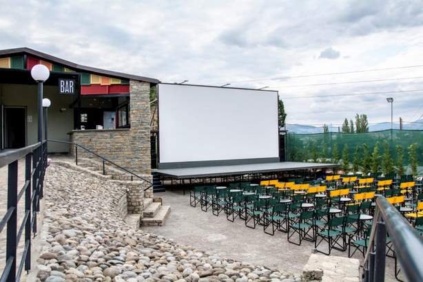 Το Θερινό ΟΛΥΜΠΙΟΝ στην περιοχή Πέτρα, λίγο έξω από την Καστοριά, ανοίγει ξανά τις πόρτες του