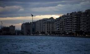 Θεσσαλονίκη: Mαθήτριες από την Κρήτη πήγαν εκδρομή, νοίκιασαν μηχανάκια και… έπεσαν στο Θερμαϊκό