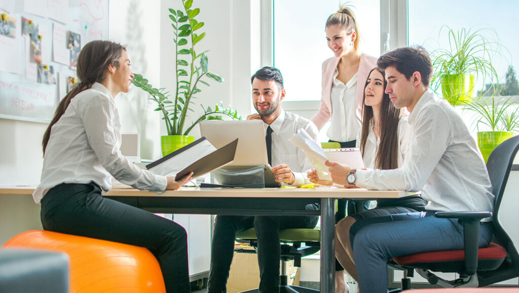 Άλλαξαν οι καιροί: Οι εργαζόμενοι αφήνουν… τους εργοδότες «στα κρύα του λουτρού»