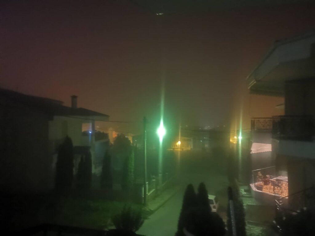 Ισχυρή χαλαζόπτωση αυτή την ώρα στην Καστοριά