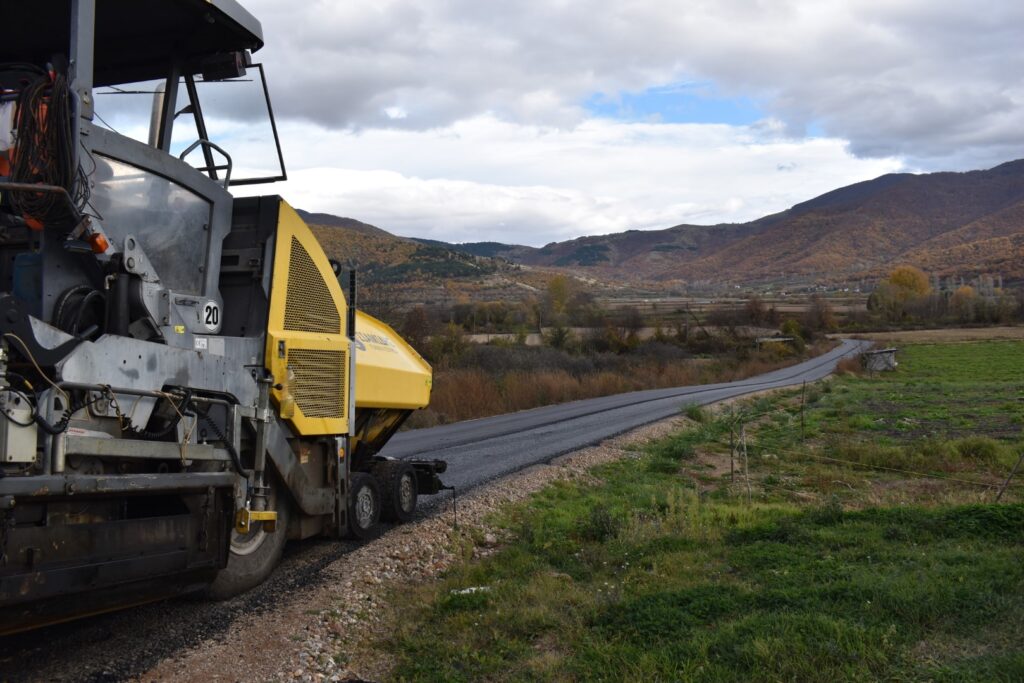 Ολοκληρώνεται εντός της εβδομάδας το έργο Αγροτικής Οδοποιίας της Δ.Ε. Αγίων Αναργύρων