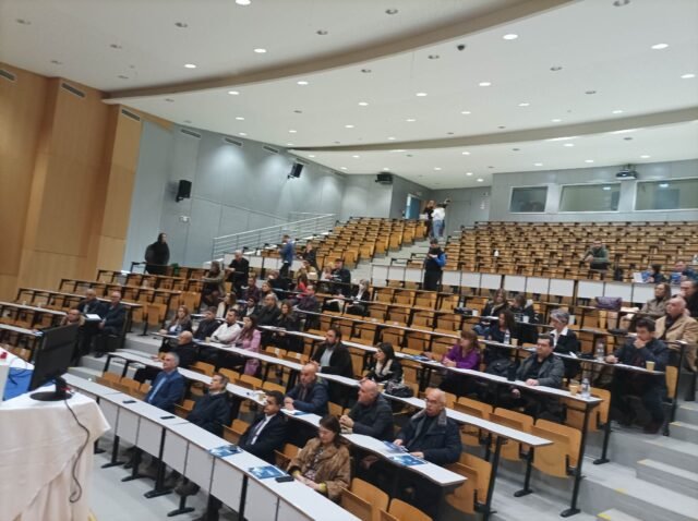 Γκρίζες Ζώνες: Τρείς κι ο κούκος…. στην διημερίδα «δημιουργία και καινοτομία»