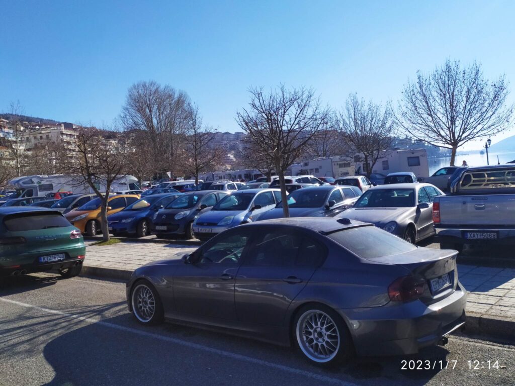 Αυτοκινητοπλημμύρα στην Καστοριά