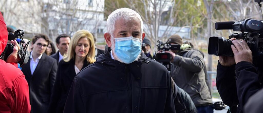 Δίκη Φιλιππίδη: Ένοχος για απόπειρες βιασμού, αθώος για βιασμό