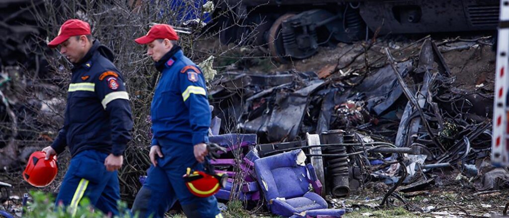 Τέμπη: Εξιτήριο για τον 20χρονο που είναι ο μοναδικό επιζών του δεύτερου βαγονιού