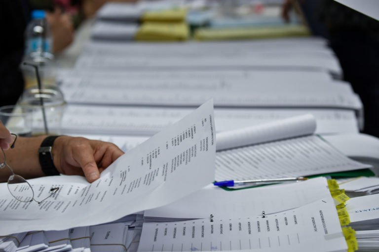 Εκλογές 2023: Από την απλή αναλογική, στην ενισχυμένη της δεύτερης κάλπης – Όλες οι διαδικασίες