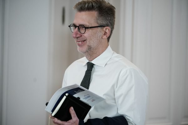 Ο Άκης Σκέρτσος νέος κυβερνητικός εκπρόσωπος