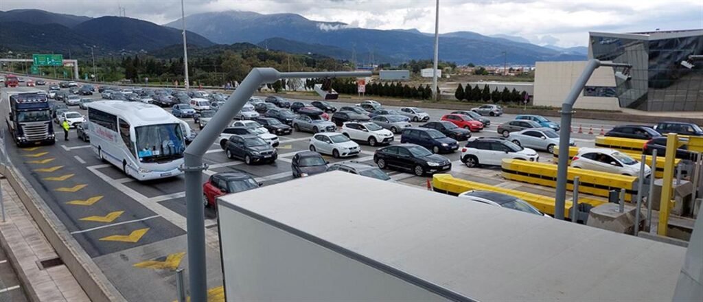 Εκλογές: Ποιοι και πότε περνούν δωρεάν τα διόδια