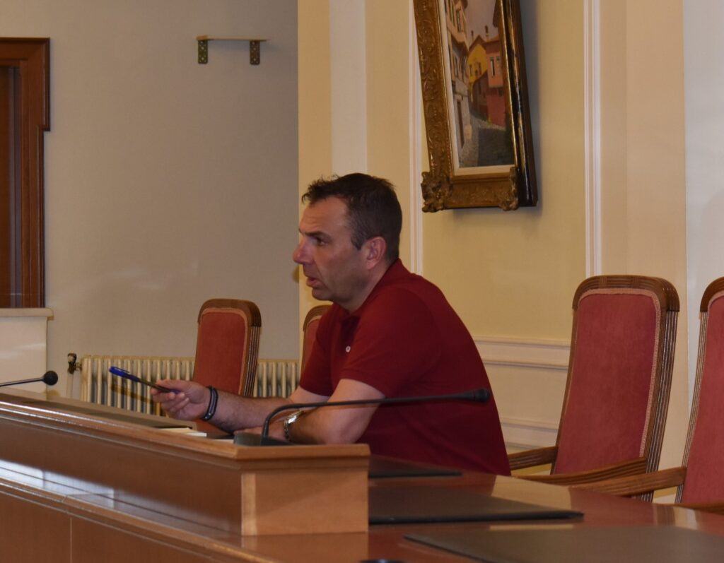 Σύσκεψη για τις ζημίες των καλλιεργειών από τις βροχοπτώσεις συγκάλεσε ο Δήμαρχος Καστοριάς