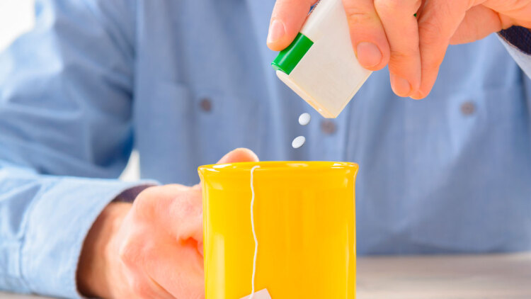 Καμπανάκι από τον ΠΟΥ: Η ασπαρτάμη πιθανώς είναι καρκινογόνα ουσία