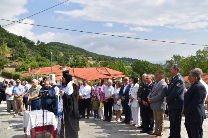 Σε κλίμα βαθιάς συγκίνησης τα αποκαλυπτήρια του Μνημείου Μαρτυρικής Μνήμης στη Λάγκα