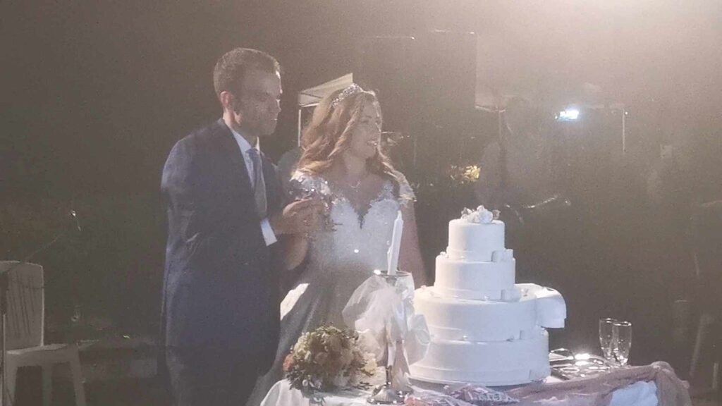 Φωτογραφίες και βίντεο από την γαμήλια δεξίωση του Δημήτρη Δημητριάδη