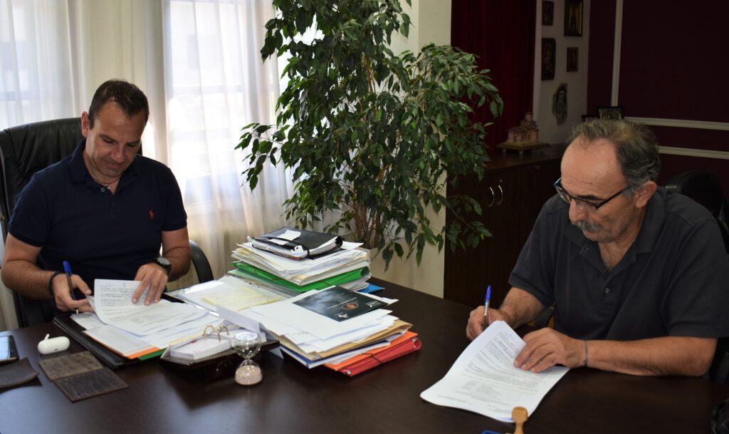 Μια υπερσύγχρονη, καινούργια  παιδική χαρά αποκτά το Μαυροχώρι