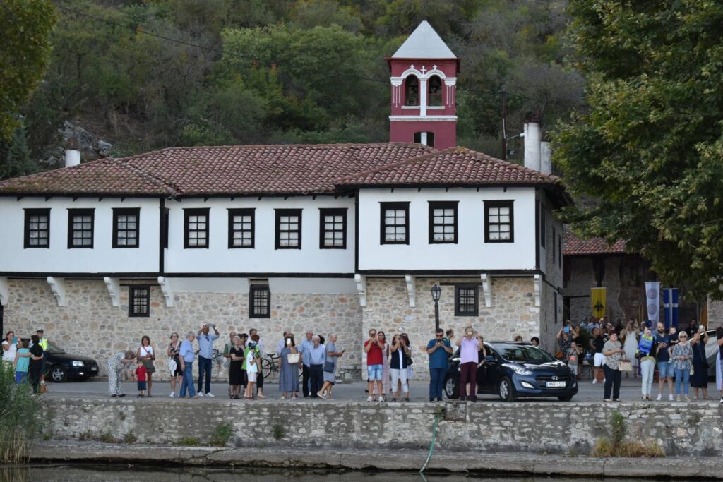 Πρόγραμμα Ἀκολουθιῶν Ι.Μ. Παναγίας Μαυριώτισσας [ΑΝΑΚΟΙΝΩΣΗ]