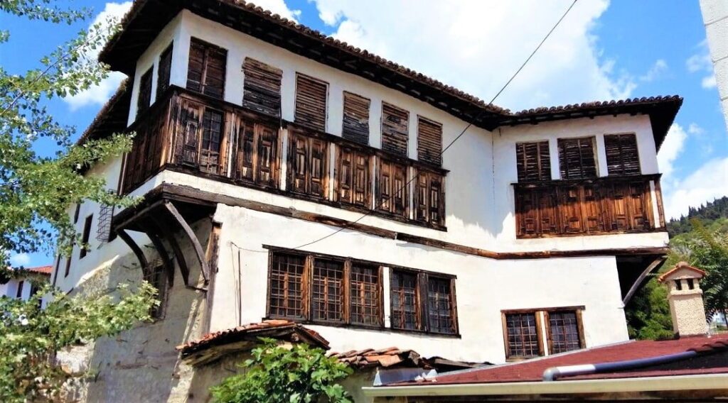 Τέσσερις θέσεις εργασίας στην Εφορεία Αρχαιοτήτων Καστοριάς