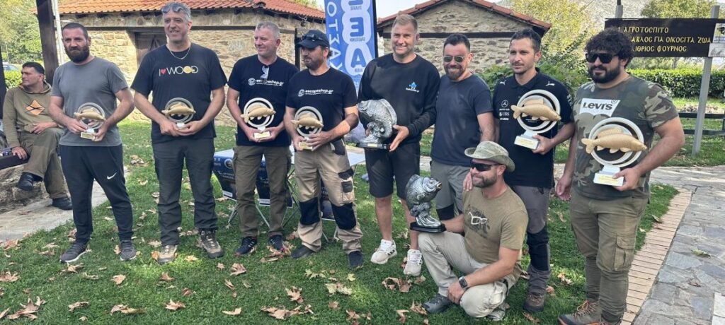 Οι απονομές από τον 2ο Διασυλλογικό Αγώνα Αλιείας Κυπρίνου στη λίμνη της Καστοριάς (σειρά φωτογραφιών )