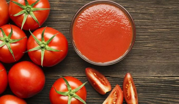 Τα 6 σούπερ οφέλη υγείας που έχουν οι ντομάτες