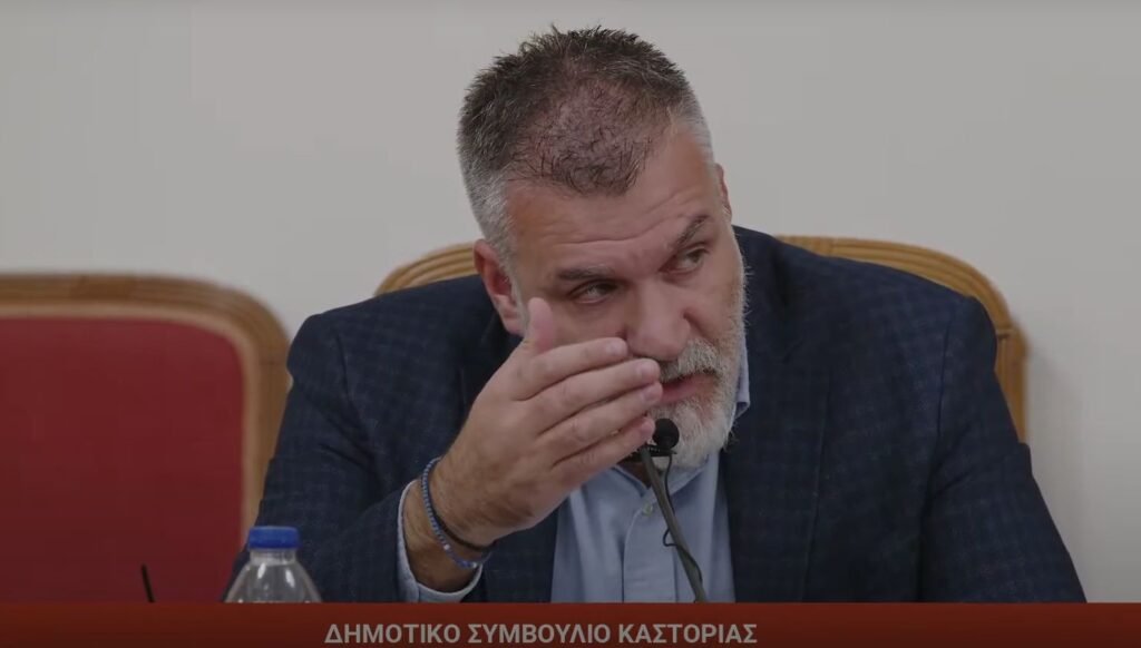 Δημοτικό Συμβούλιο Καστοριάς: Η αμηχανία του προέδρου για την «’Εκθεση Διαχειριστικού Ελέγχου της Μακεδνός»!